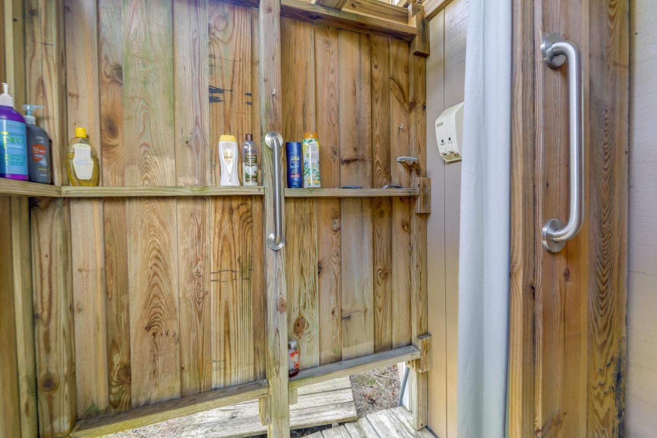 Sneads Ferry Vacation Rental Studio With Water Views Экстерьер фото